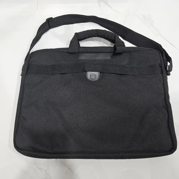 Swissgear Anthem 17" Laptop Slimcase Bag - Black - Picture 2 of 6